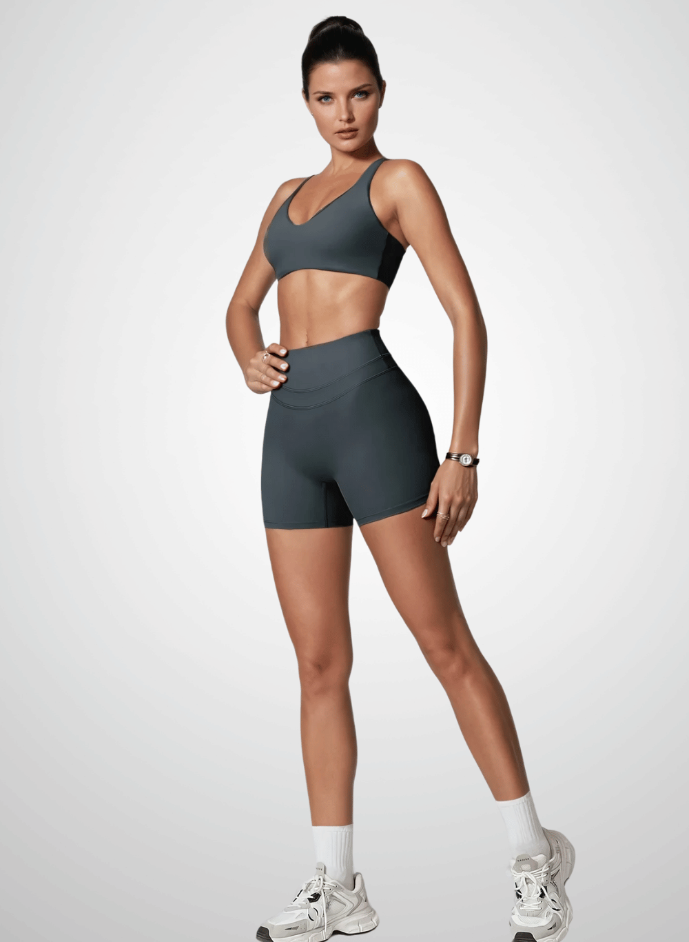 טופ ספורט לנשים – דגם SculptFit 8863 top