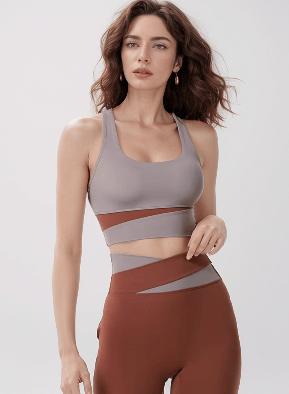 סט ספורט לנשים טייץ מחטב וטופ ספורט - דגם Propel