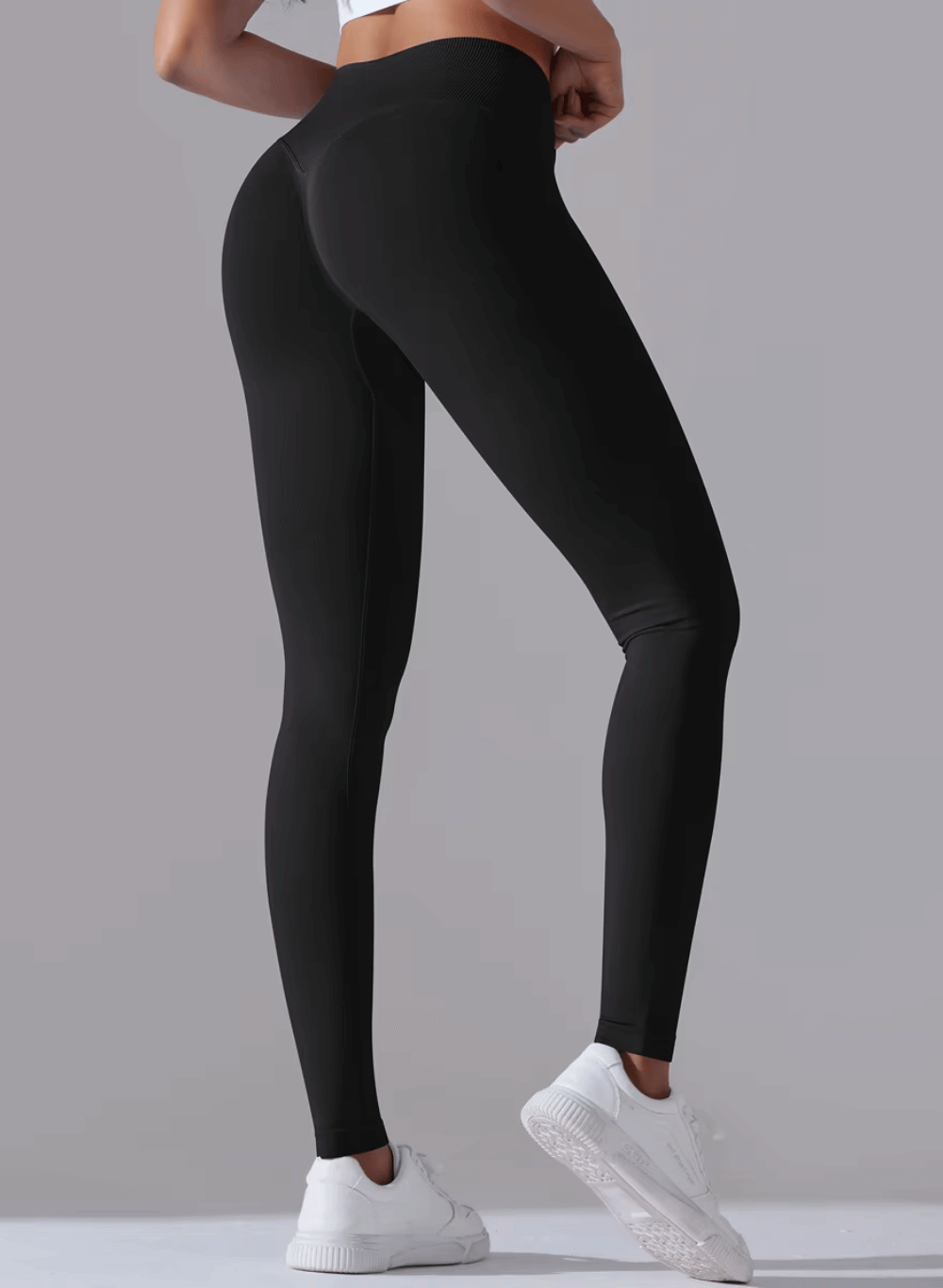 טייץ מחטב High Waist גזרת V - דגם Balance