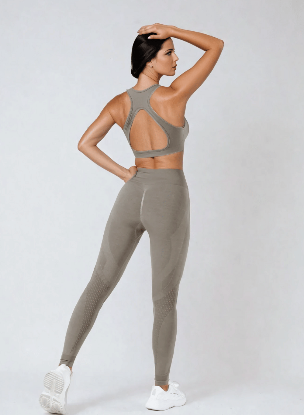 סט בגדי ספורט לנשים - דגם Seamless 3001